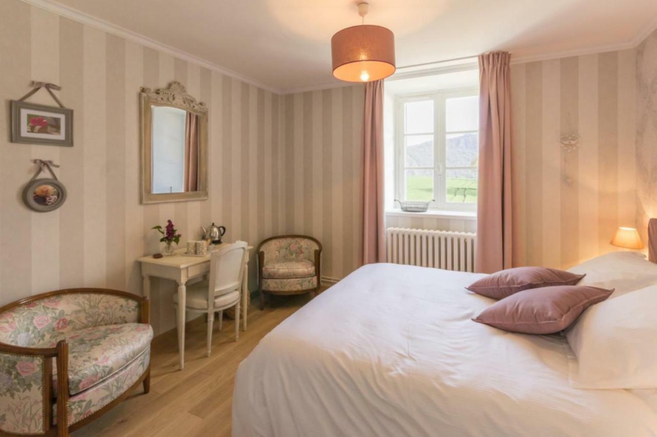 Le Manoir De Placy - Chambres D'Hotes Clécy Eksteriør bilde
