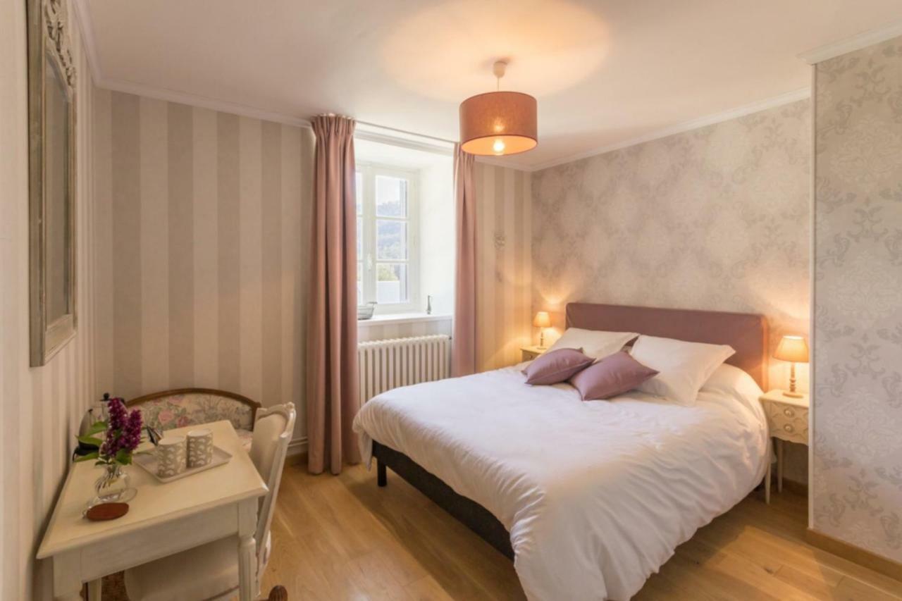 Le Manoir De Placy - Chambres D'Hotes Clécy Eksteriør bilde